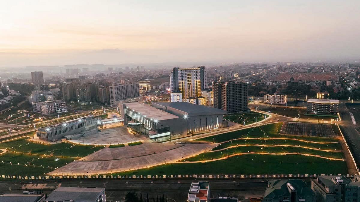 Aerial view of the 2027 event setting and its surrounding roads and landscape